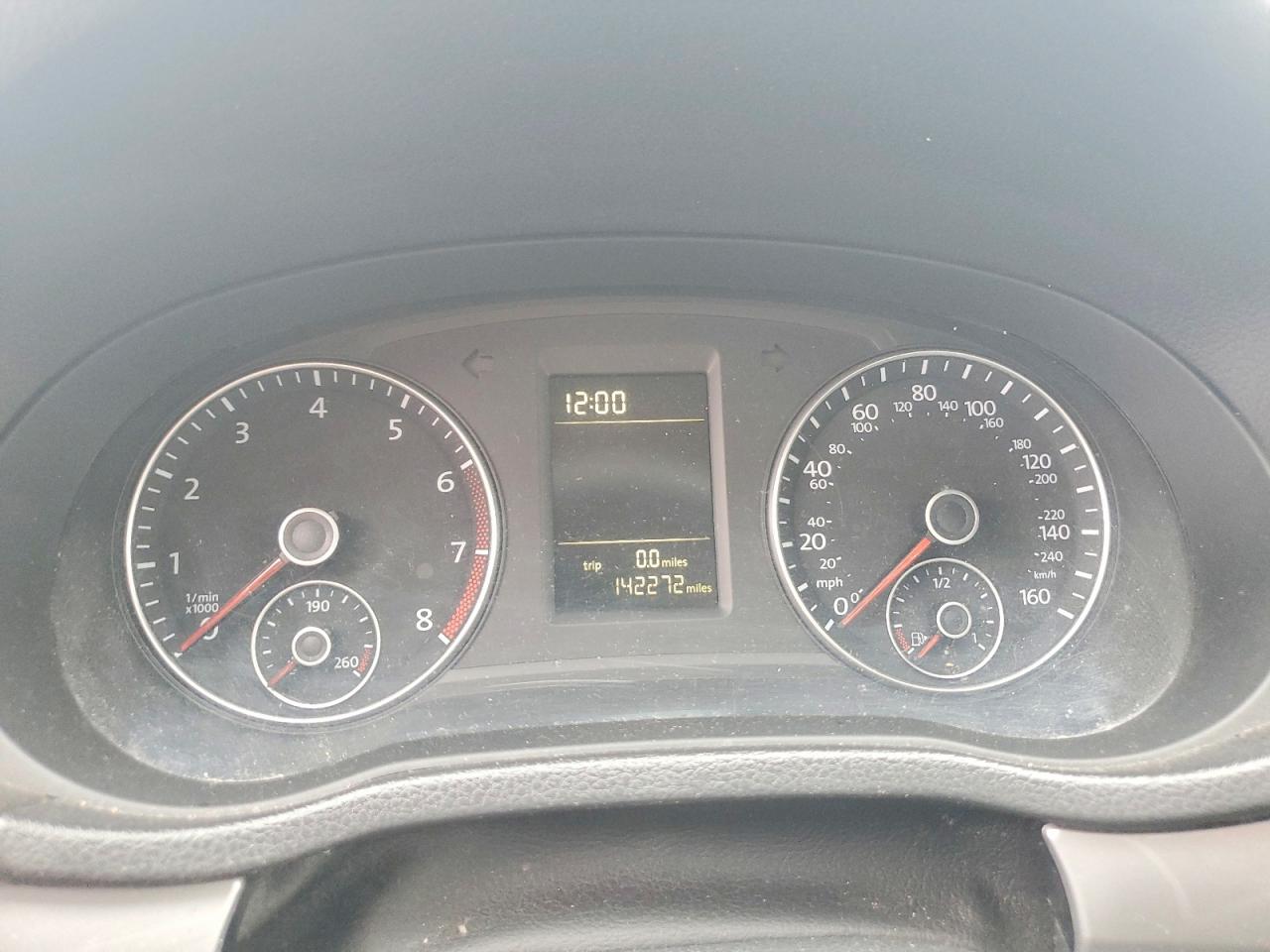 Volkswagen Passat S