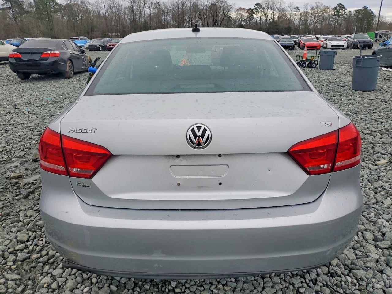 Volkswagen Passat S