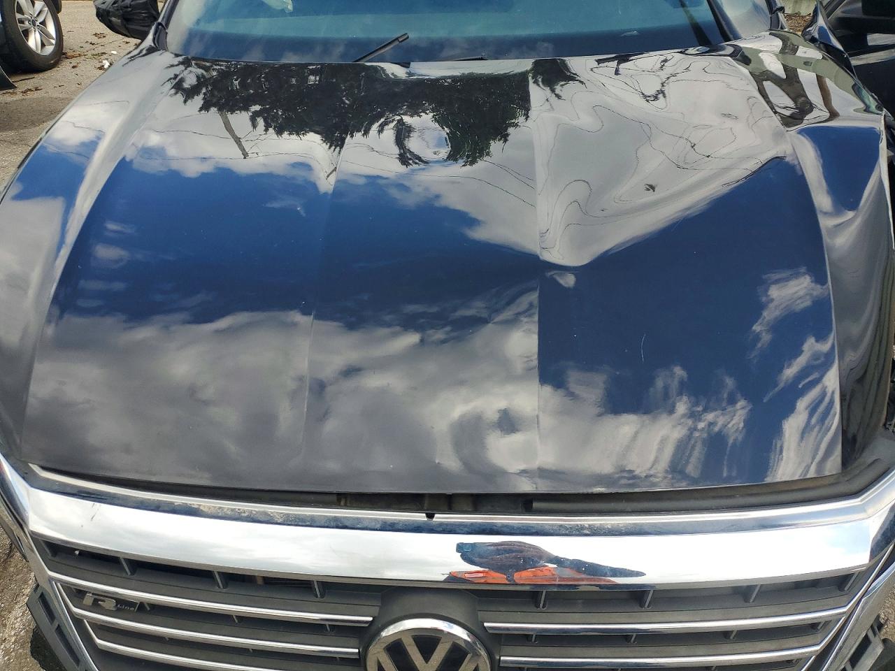 Volkswagen Passat R-line