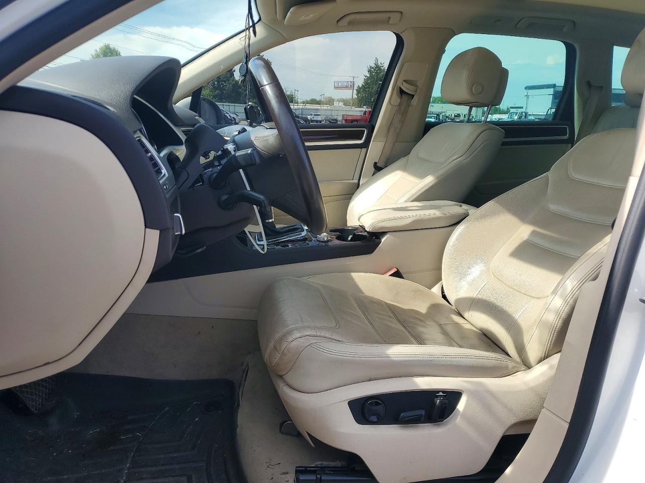 Volkswagen Touareg V6