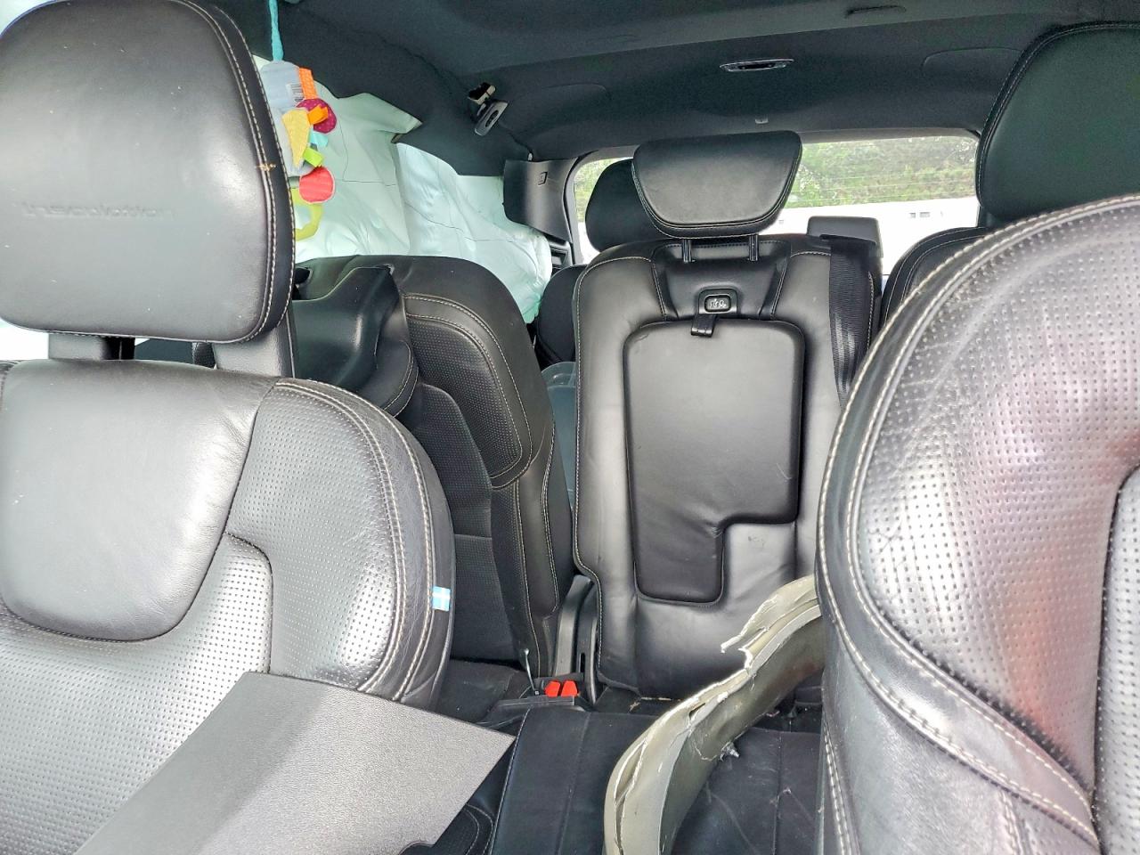 Volvo XC90 T6