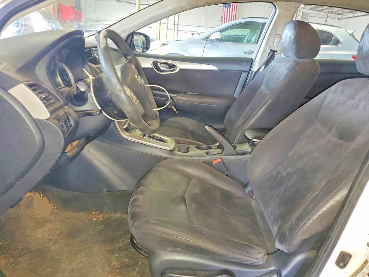 Nissan Sentra S