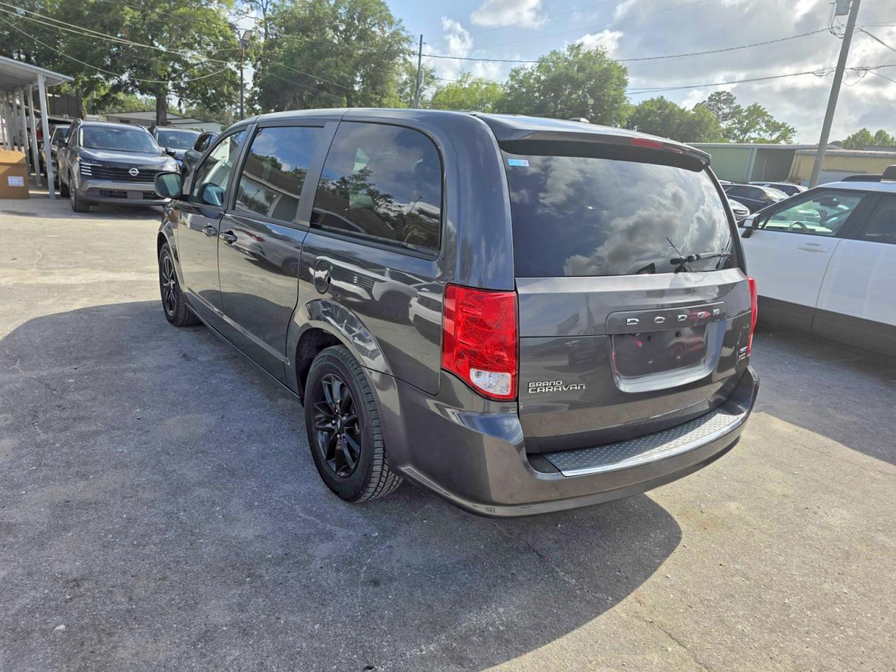 Dodge Caravan Gt