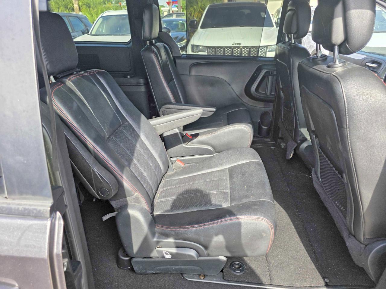 Dodge Caravan Gt