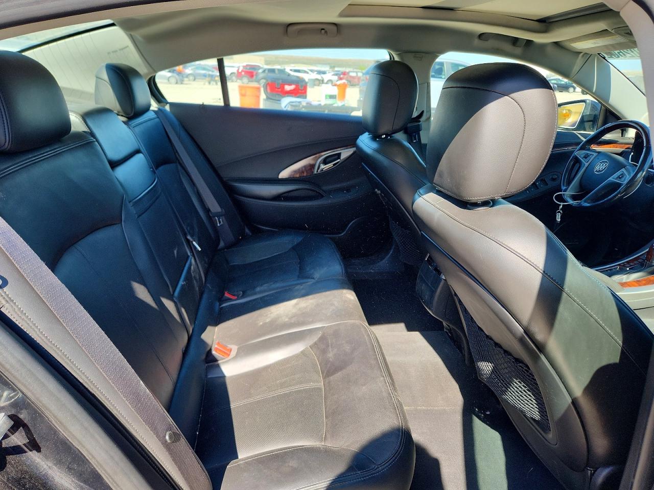 Buick LaCrosse Touring