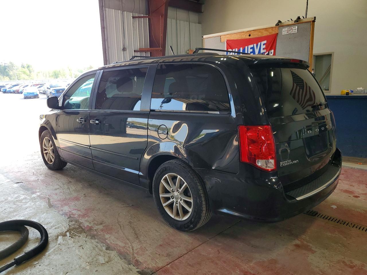 Dodge Caravan Sxt