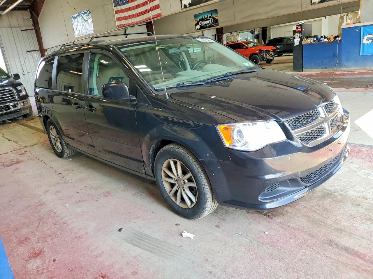 Dodge Caravan Sxt