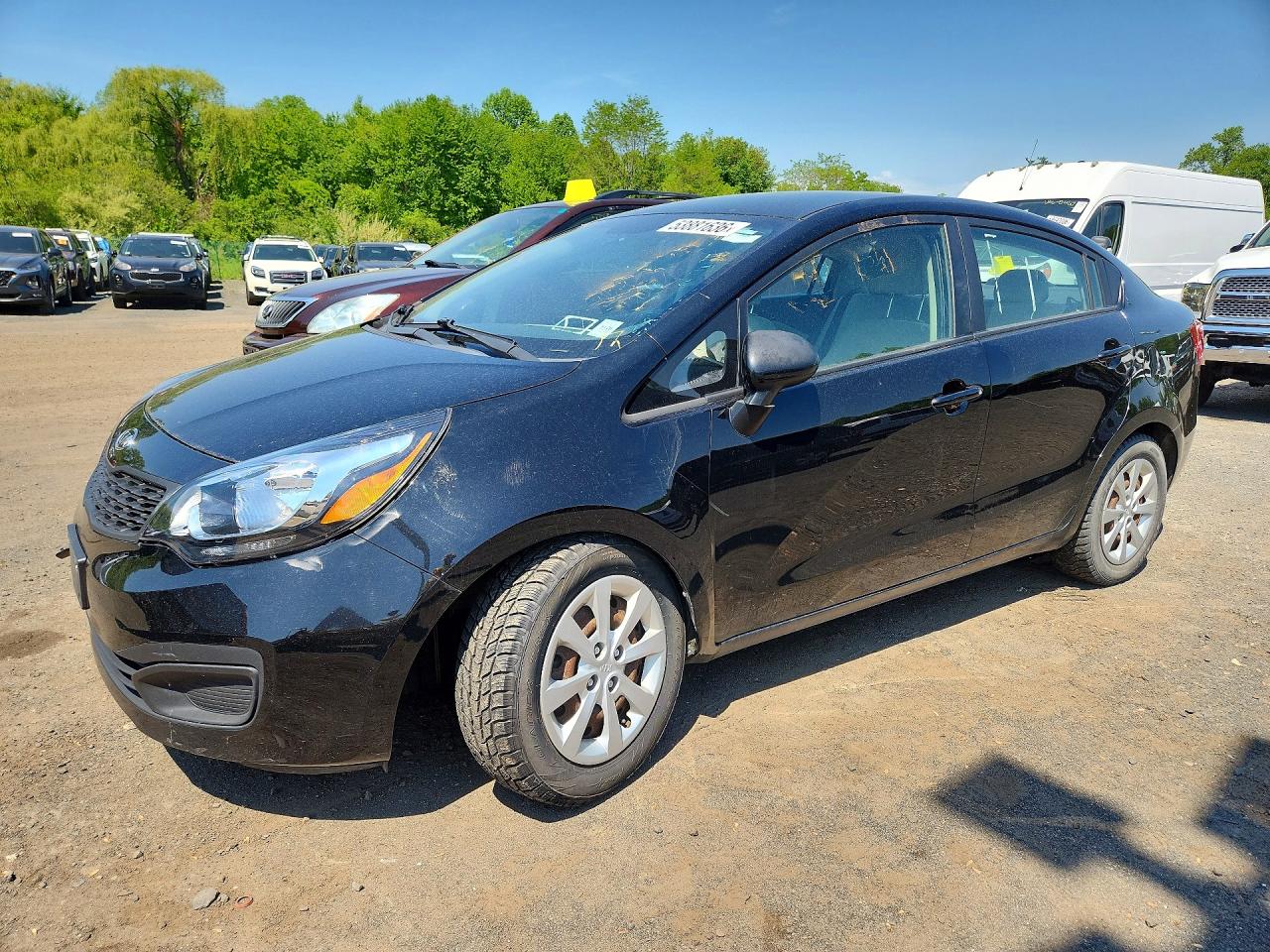 Salvage Kia Rio Image