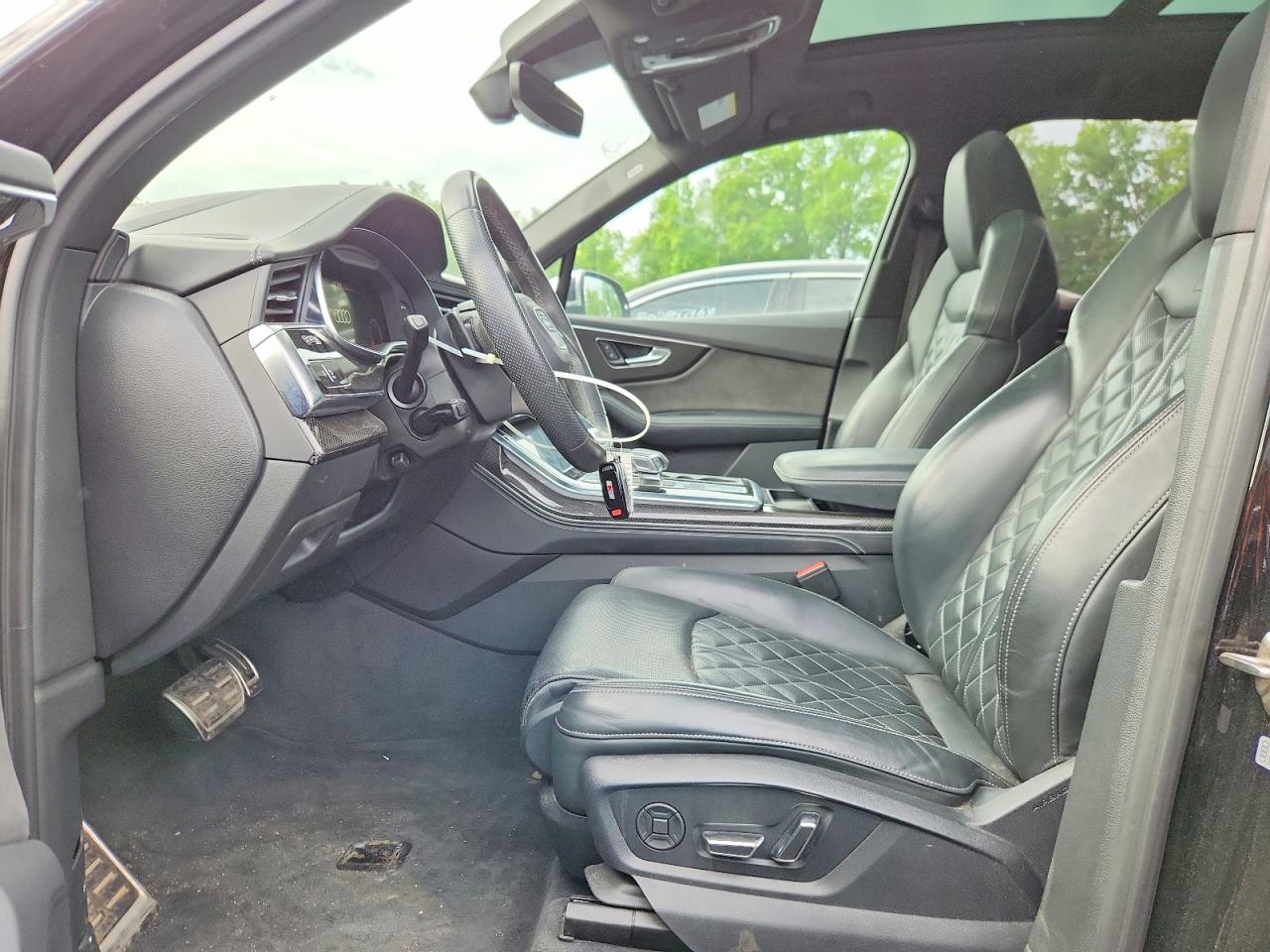 Audi Sq Prestige