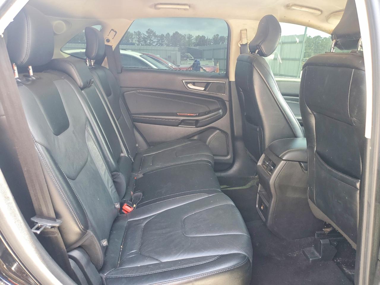 Ford Edge Titanium
