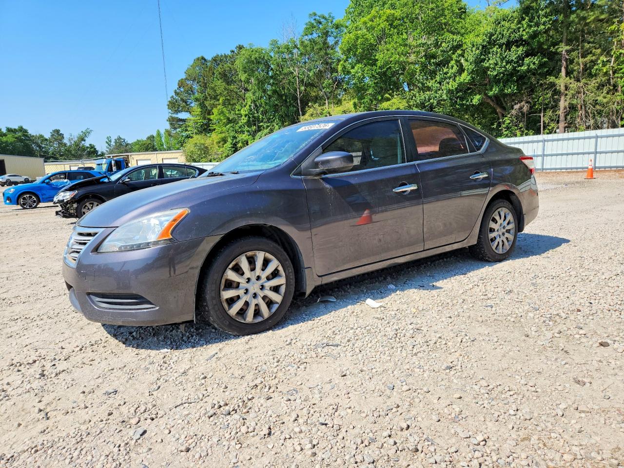 Salvage Nissan Sentra Image