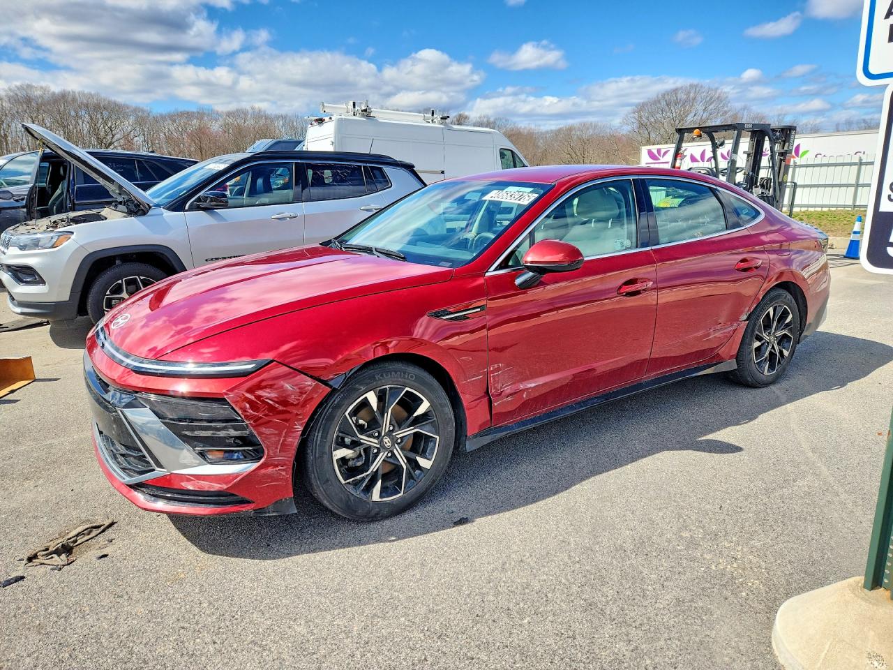 Salvage Hyundai SONATA Image