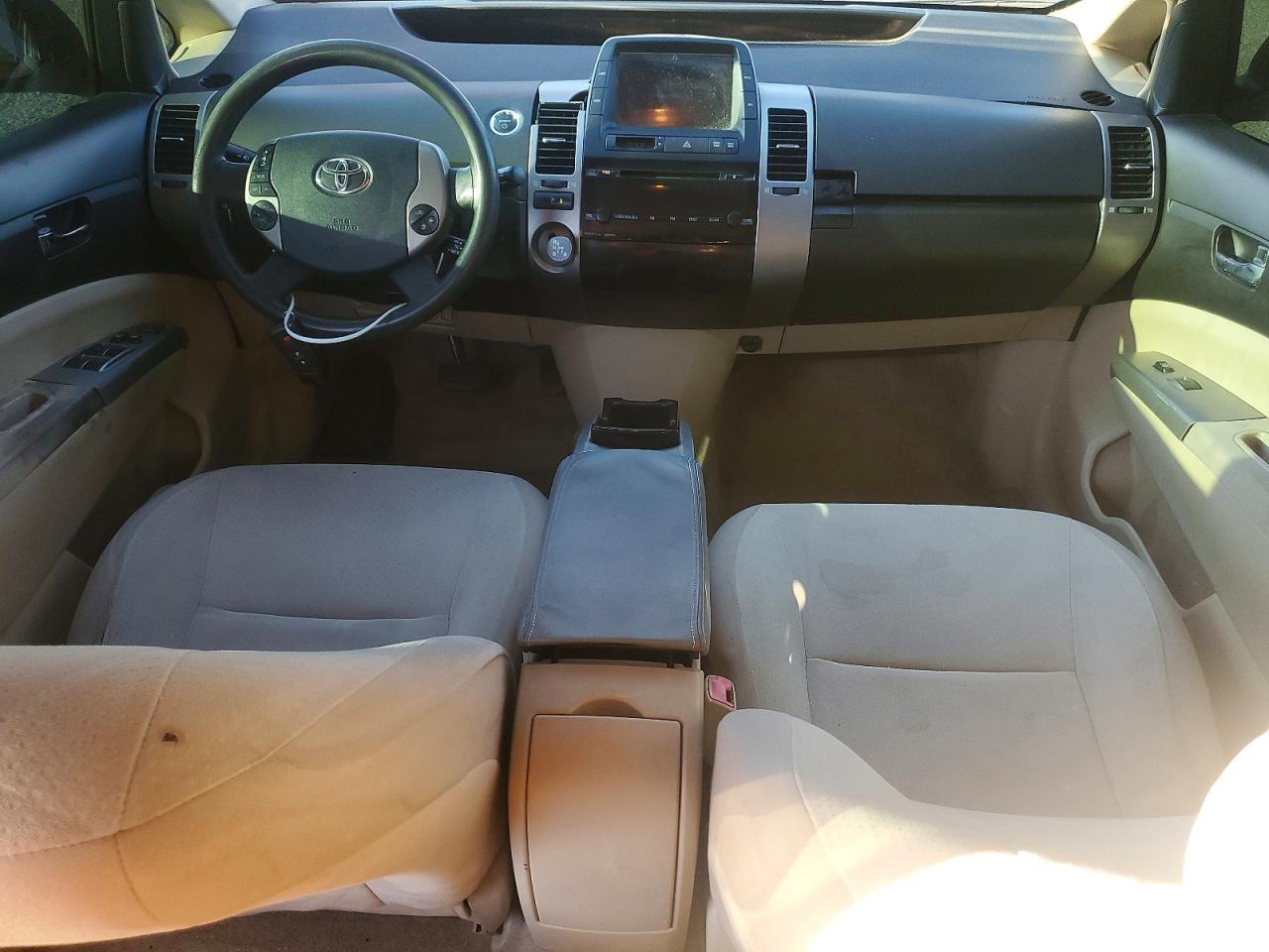 Toyota Prius Base