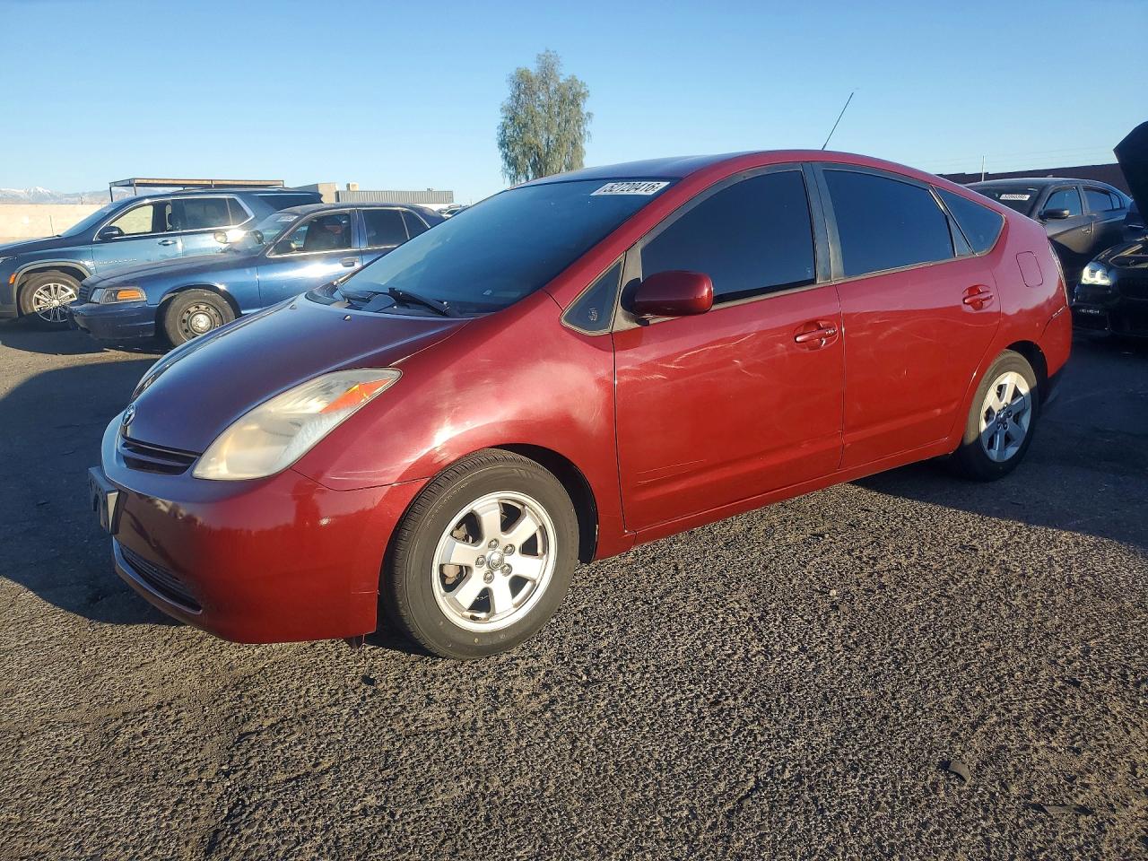 Salvage Toyota Prius Image