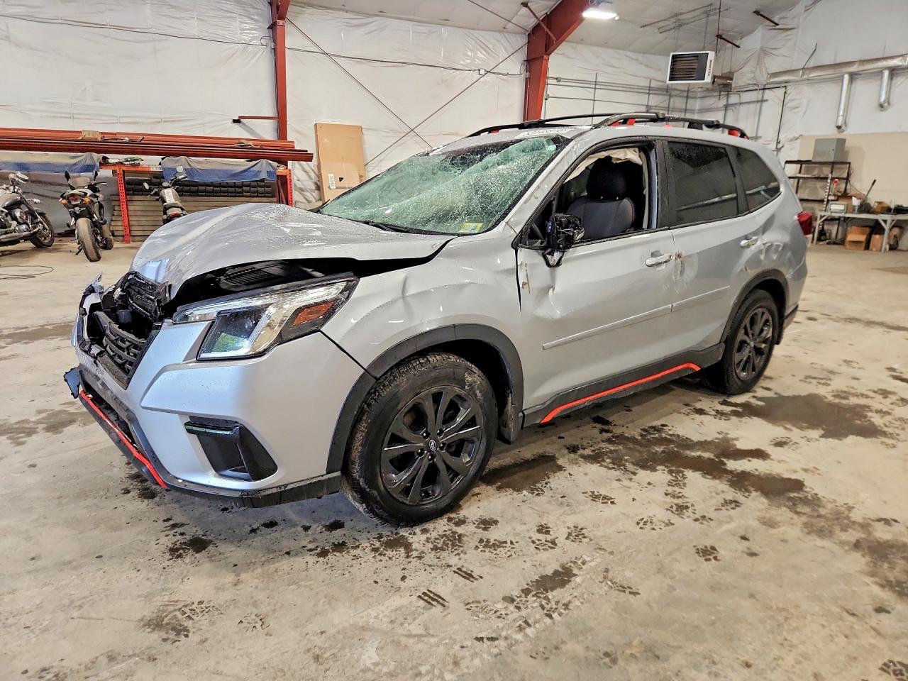 Salvage Subaru Forester Image