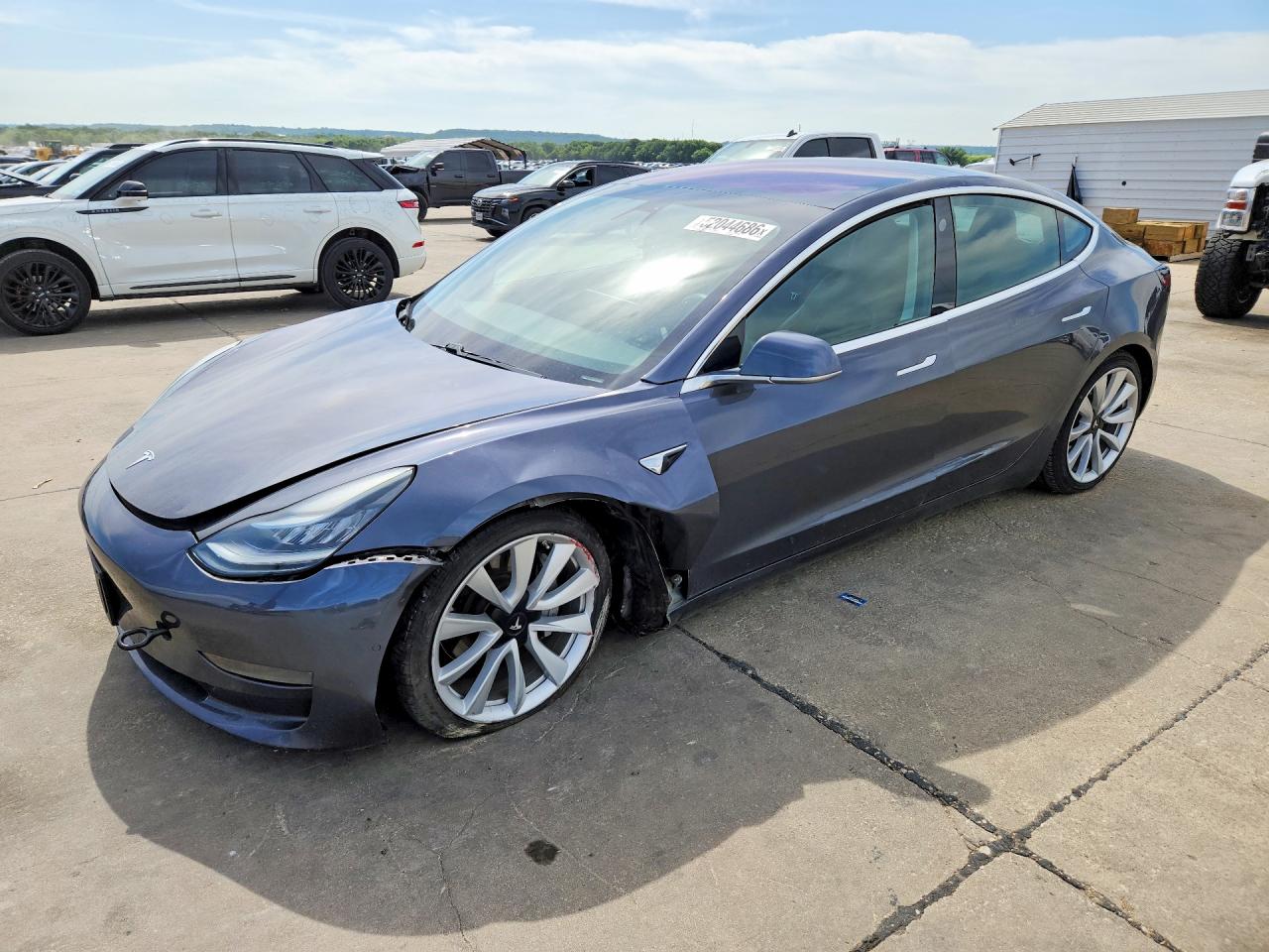 Salvage Tesla Model 3 Image