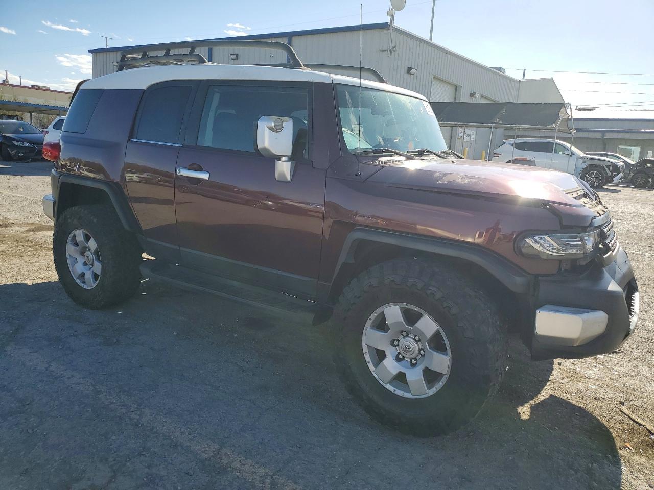 Toyota FJ Cruiser Base