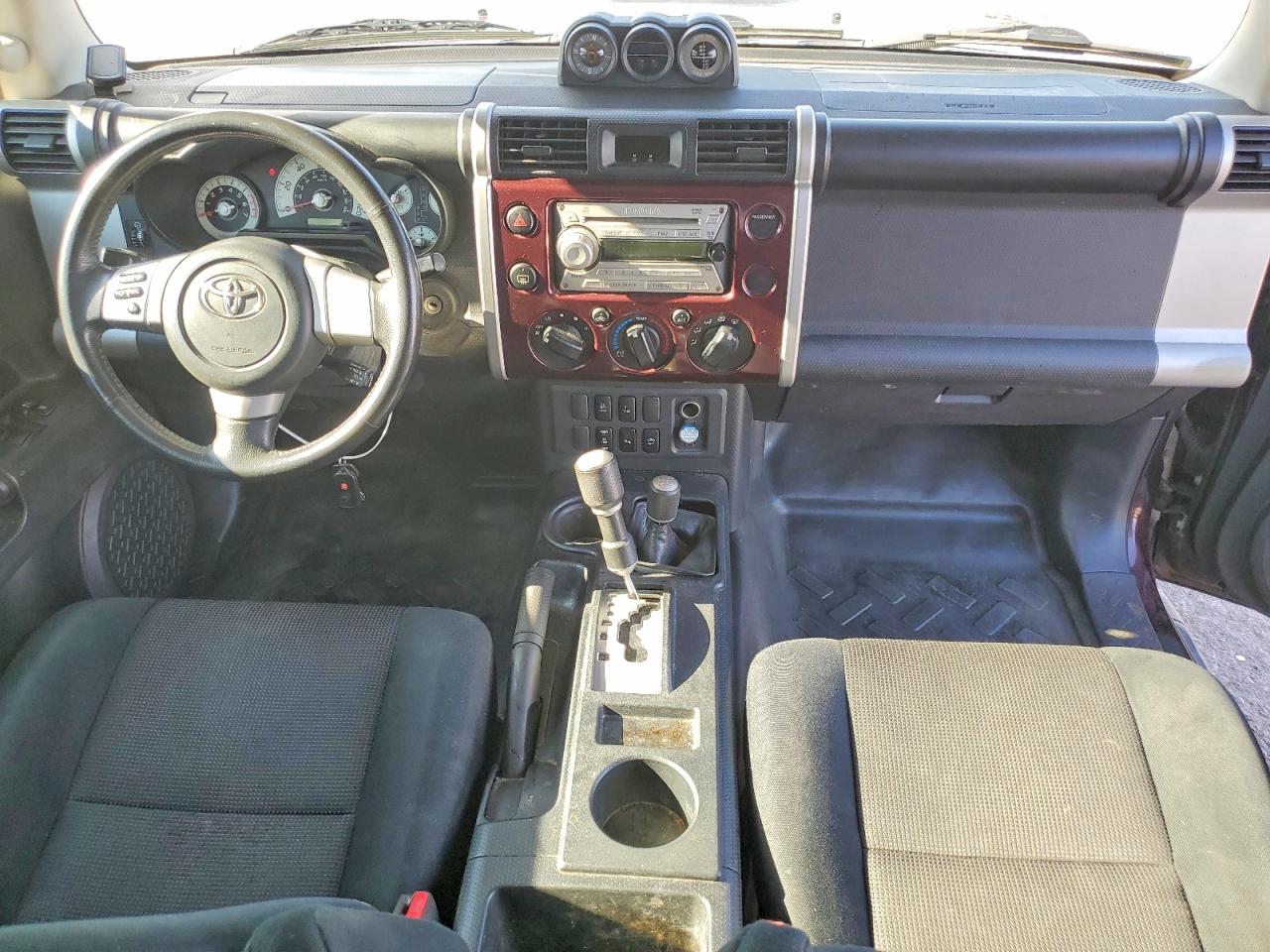 Toyota FJ Cruiser Base