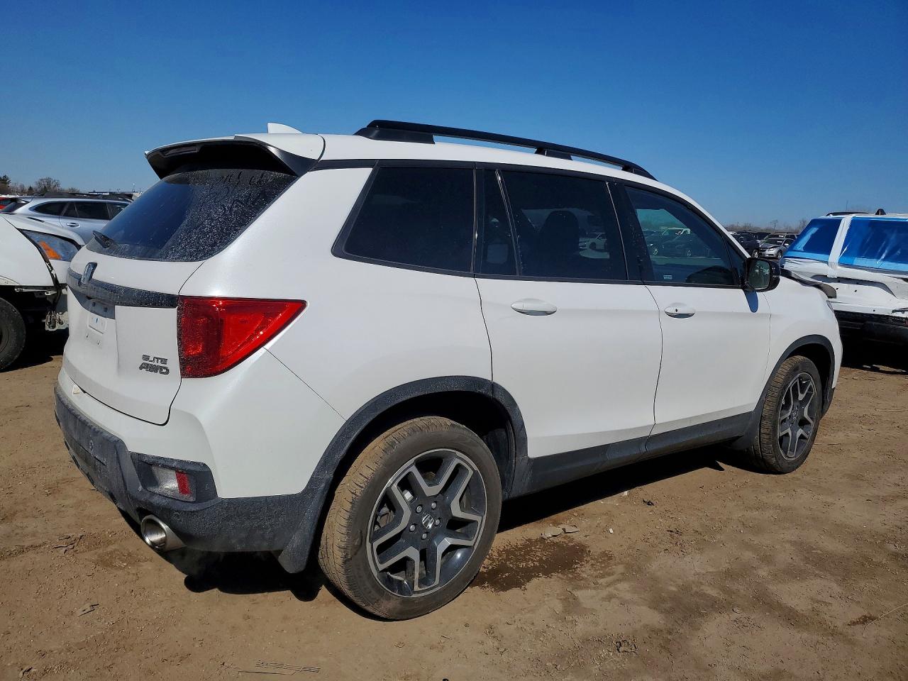Honda Passport Elite