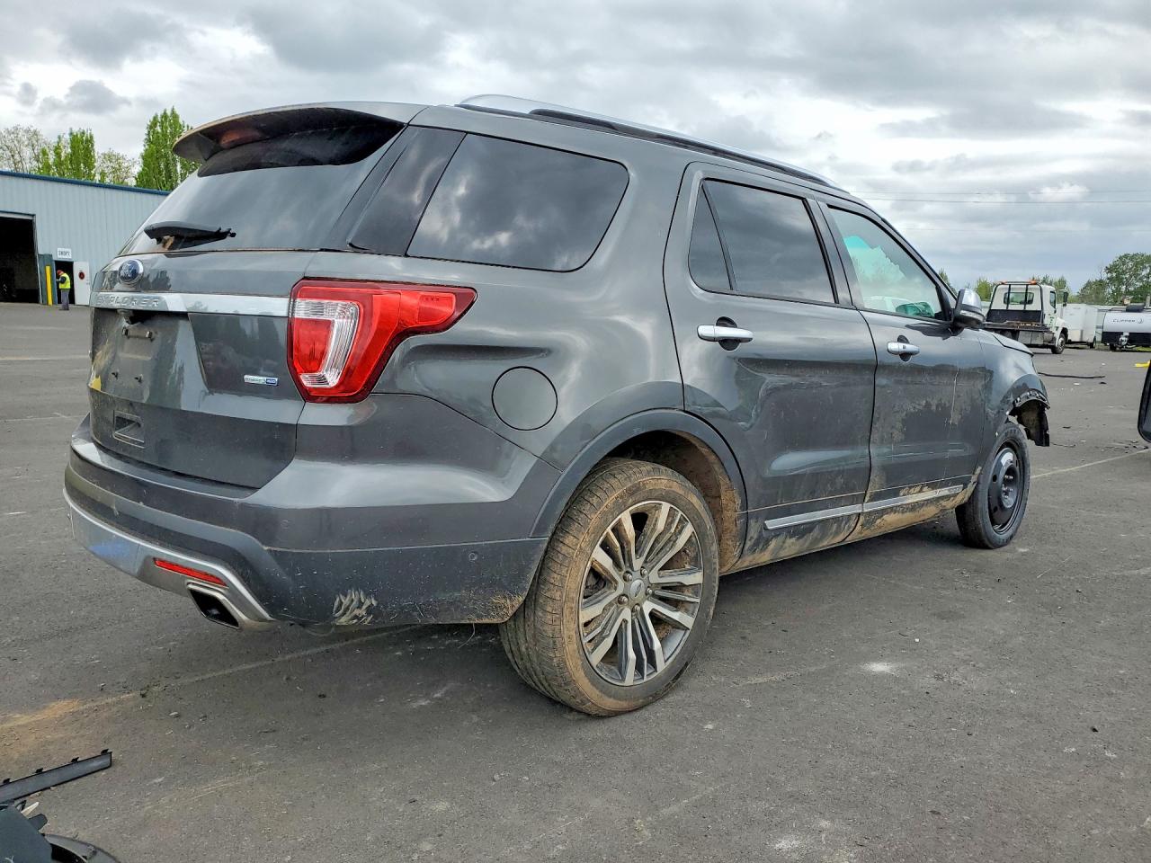 Ford Explorer Platinum