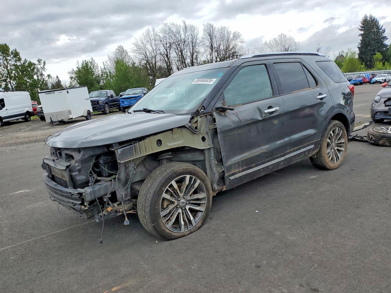 Salvage Ford Explorer Image