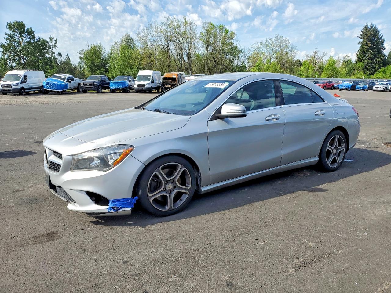 Salvage Mercedes-Benz Cla-class Image