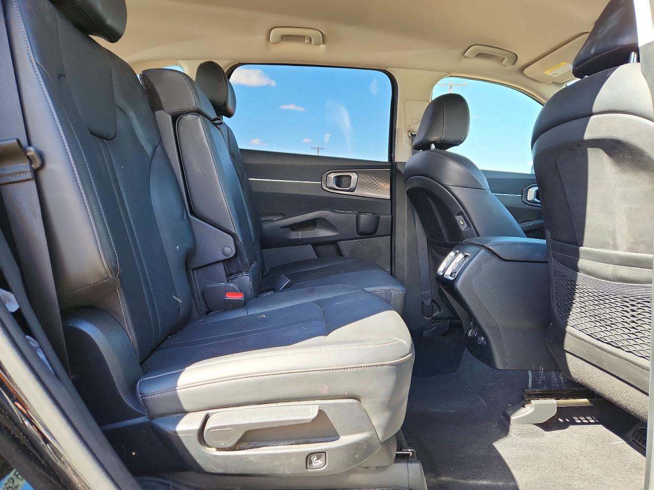 Kia Sorento S
