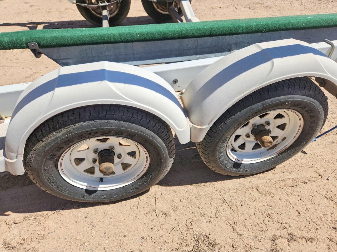 Midi Trailer