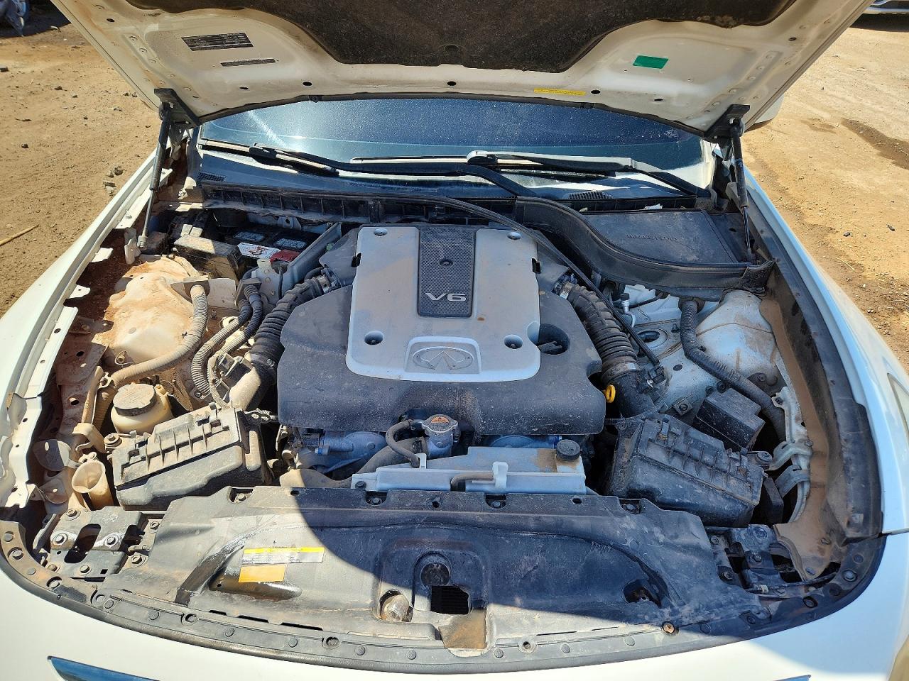 INFINITI G25 Base