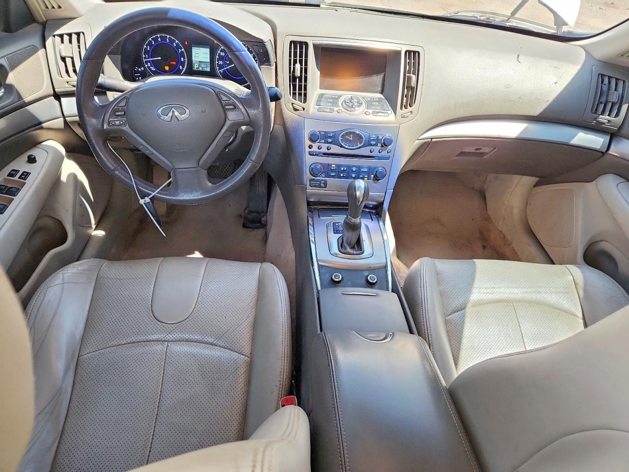 INFINITI G25 Base