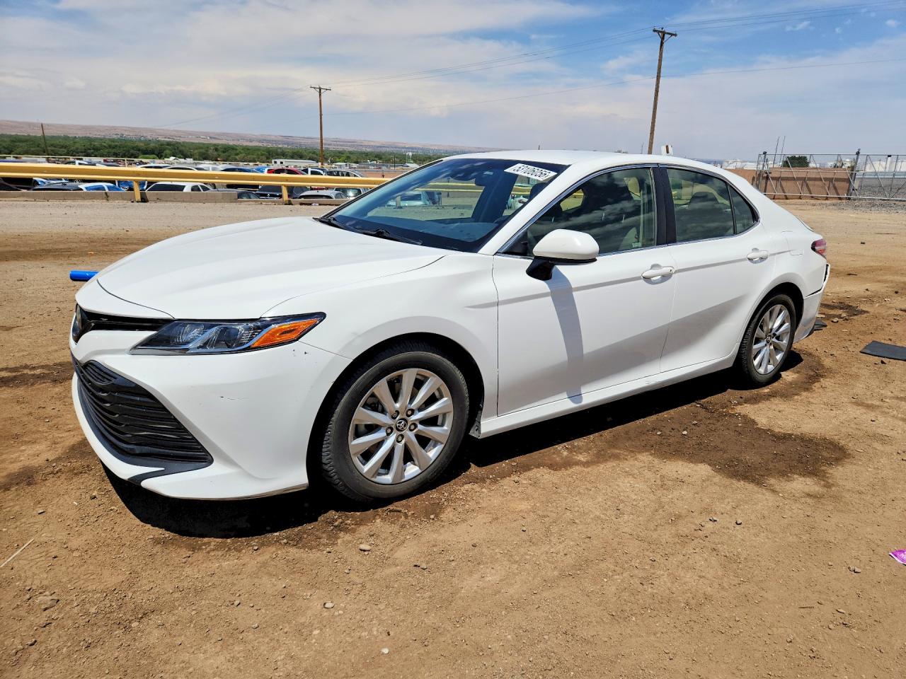 Salvage Toyota Camry Image