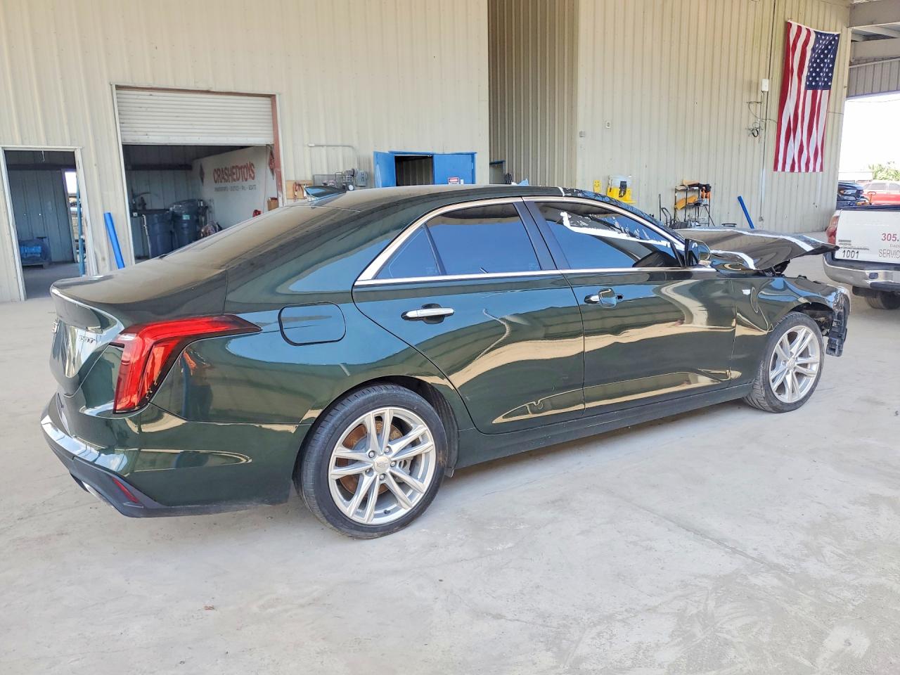 Cadillac CT4 Luxury