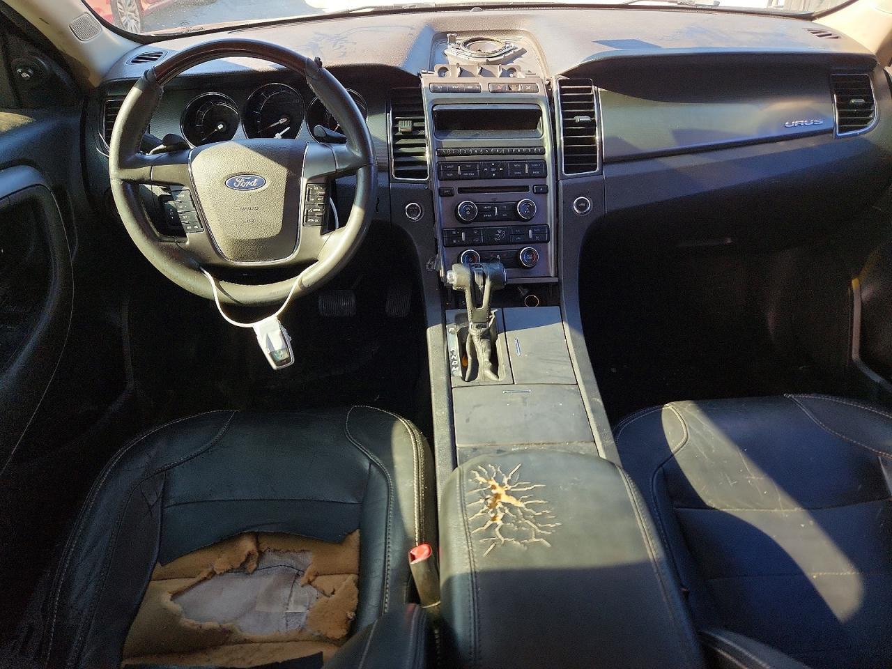 Ford Taurus Sel