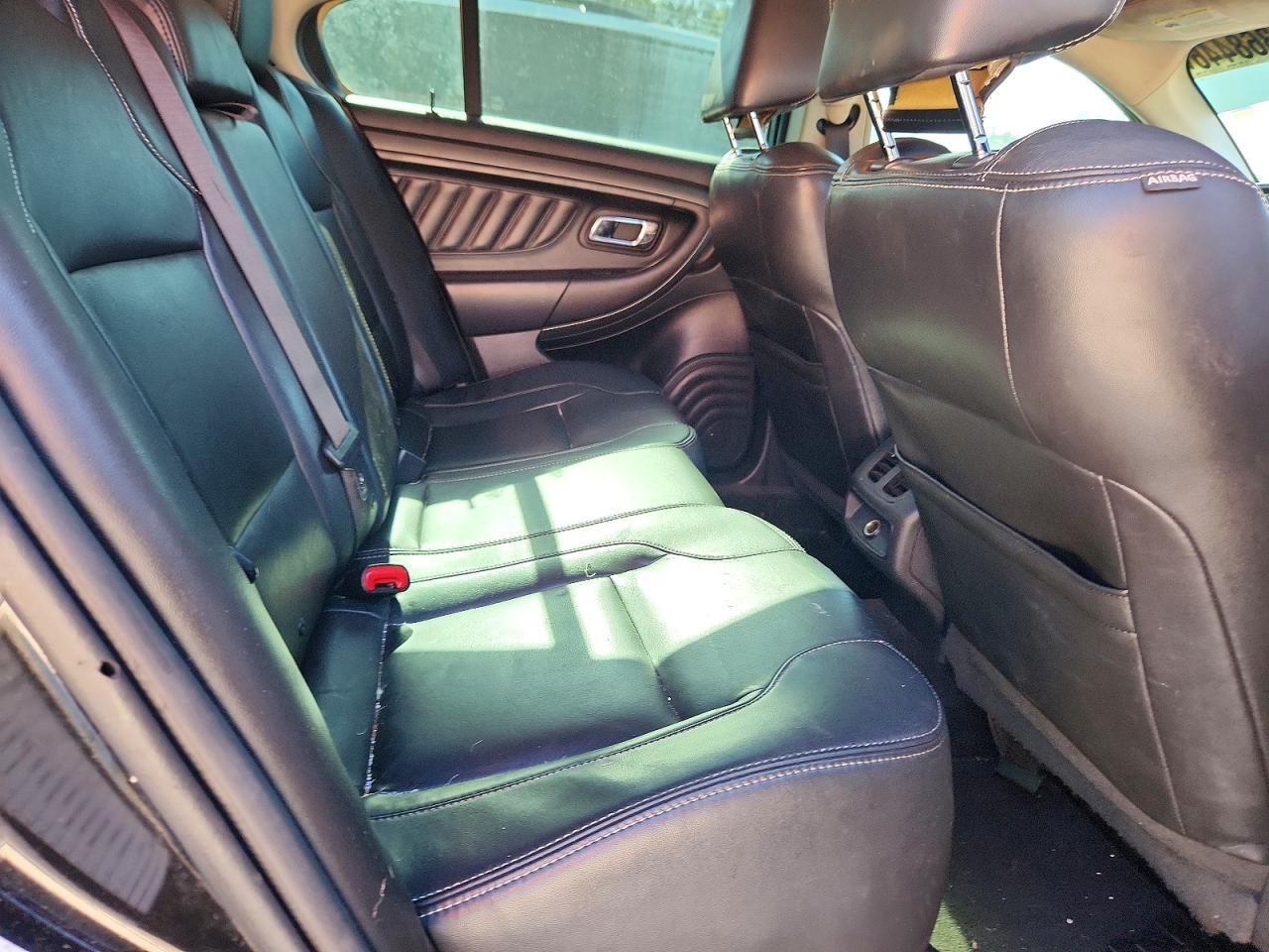 Ford Taurus Sel