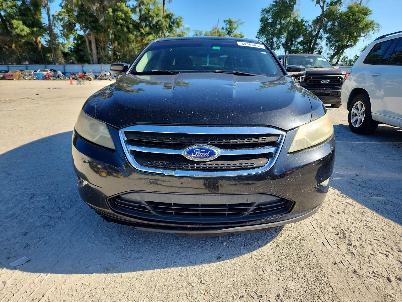Ford Taurus Sel