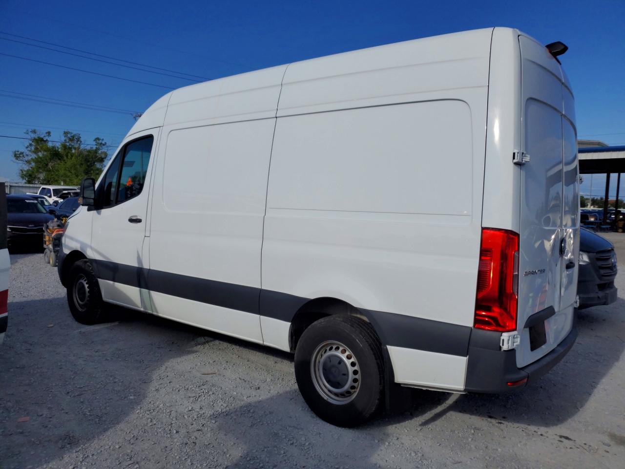 Mercedes-Benz Sprinter 2500