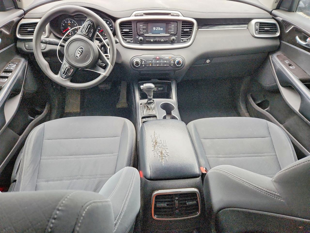 Kia Sorento L