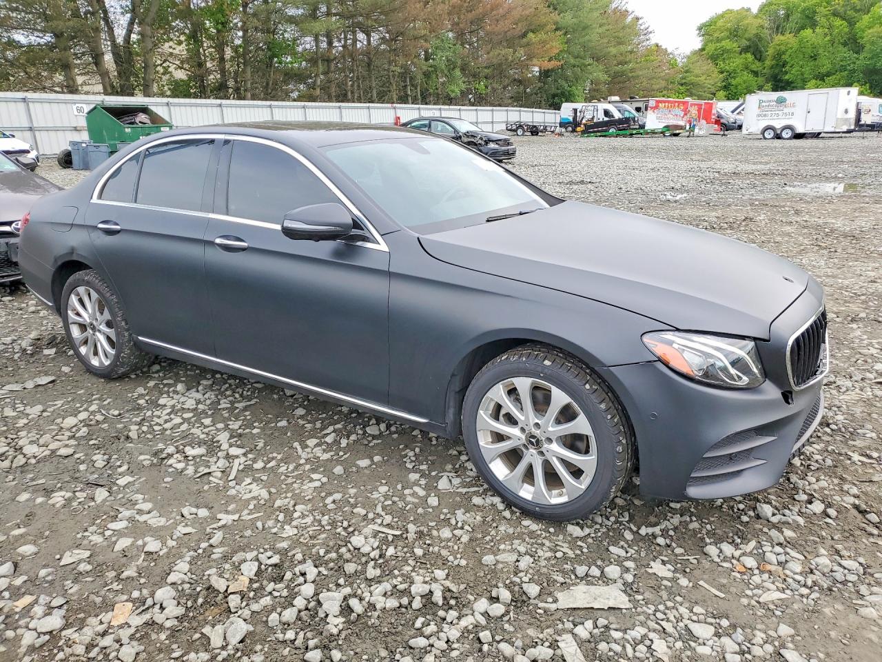 Mercedes-Benz E-Class 300 4matic