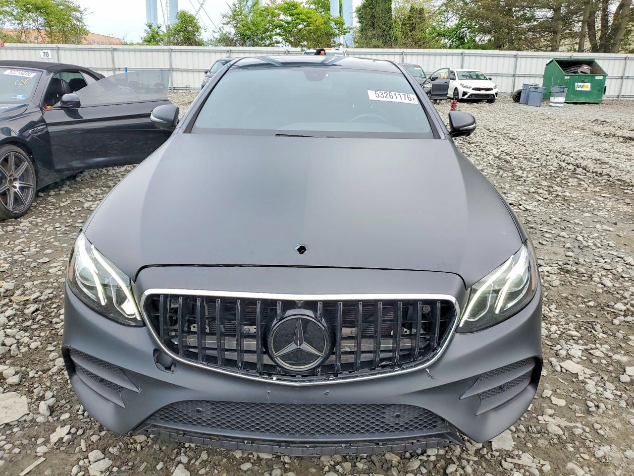 Mercedes-Benz E-Class 300 4matic