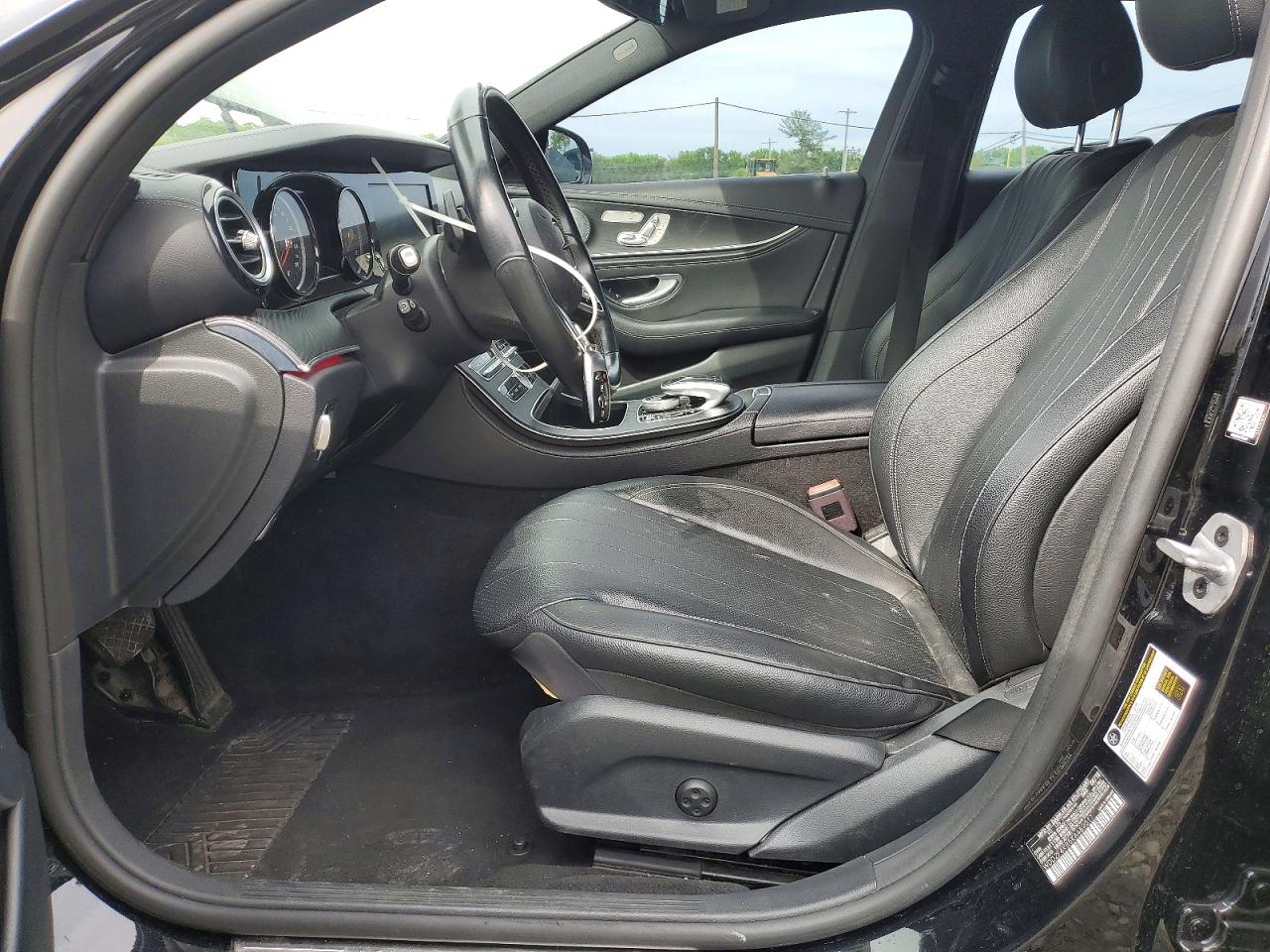 Mercedes-Benz E-Class 300 4matic