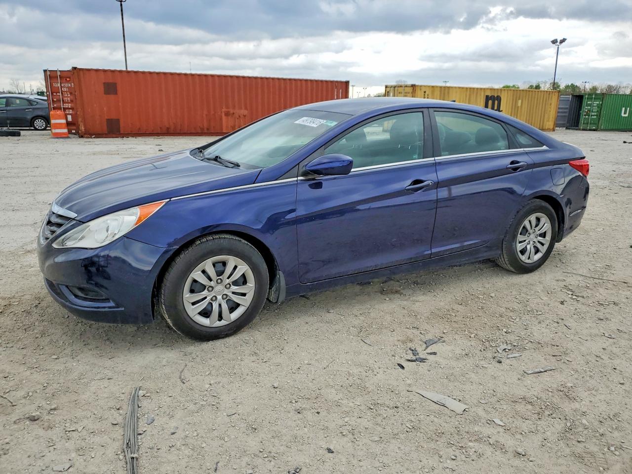Salvage Hyundai SONATA Image