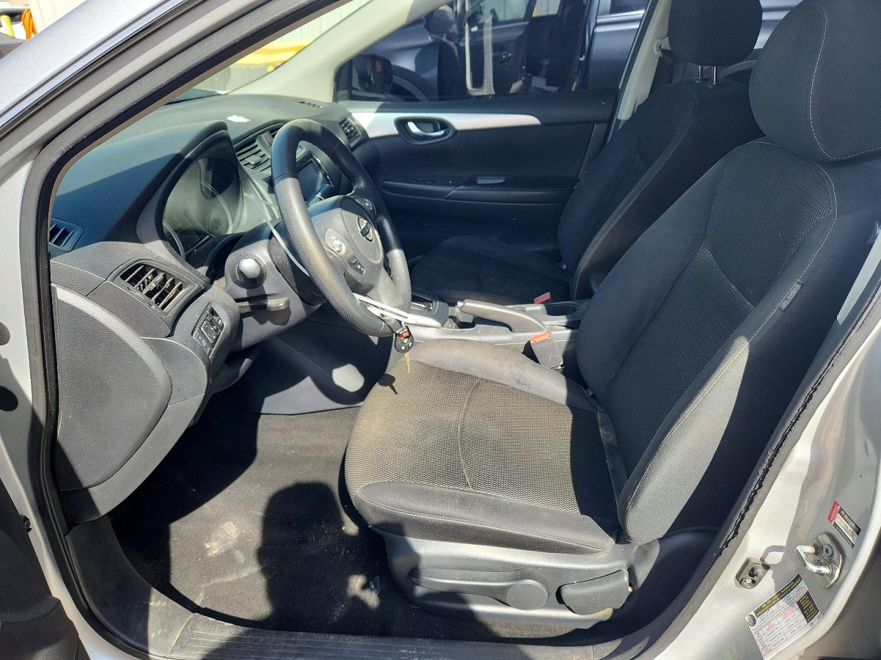 Nissan Sentra S
