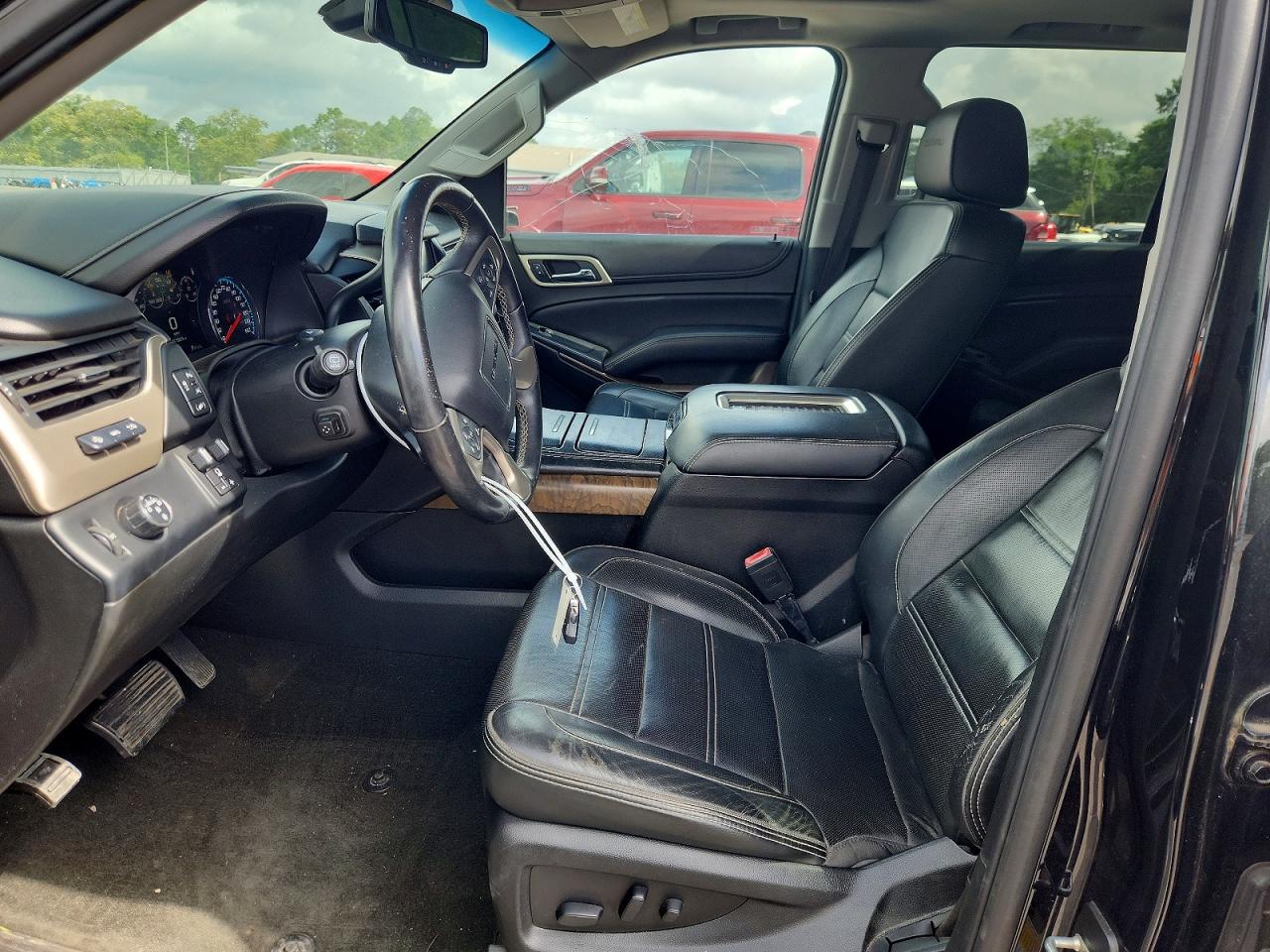 GMC Yukon Denali