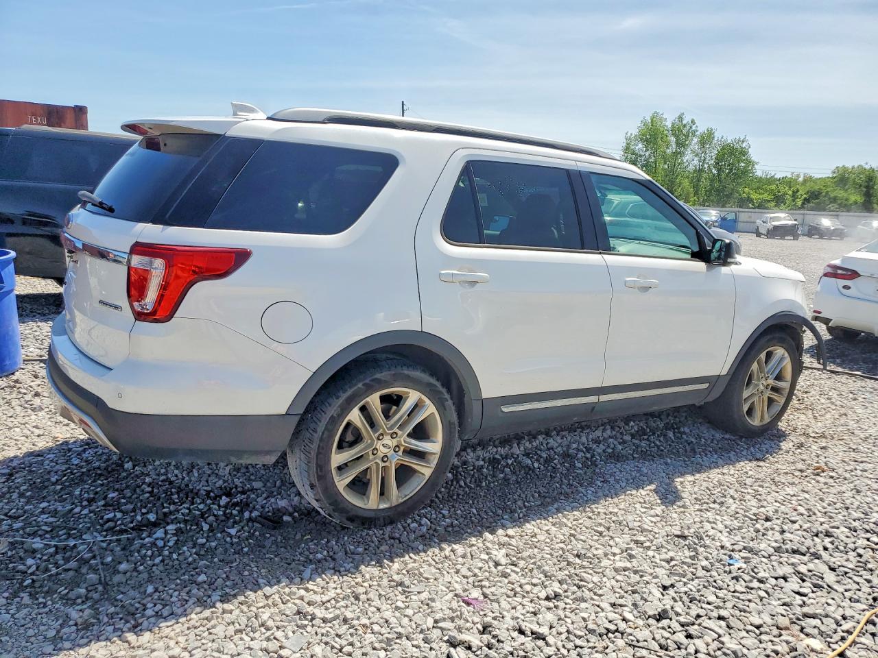 Ford Explorer Xlt