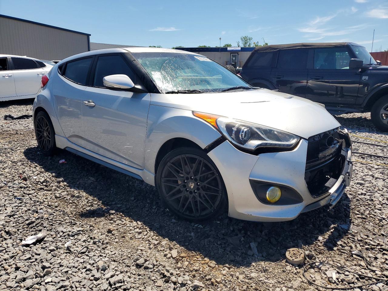 Hyundai VELOSTER Turbo