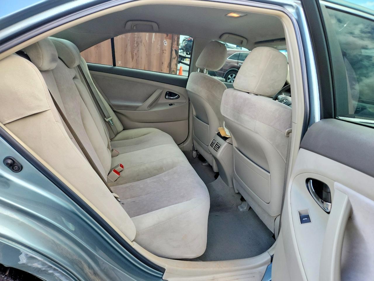 Toyota Camry Hybrid