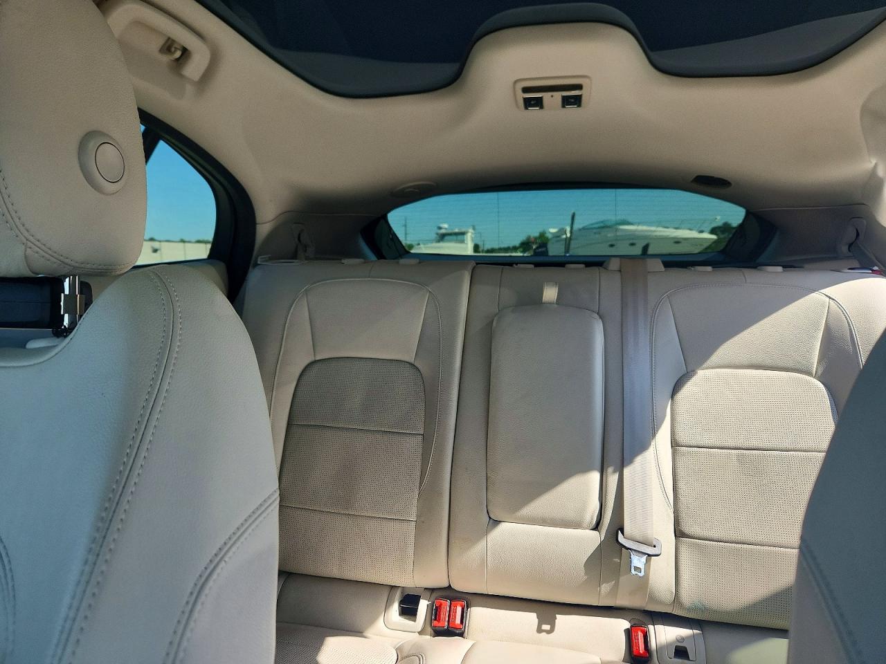 Jaguar I-PACE S