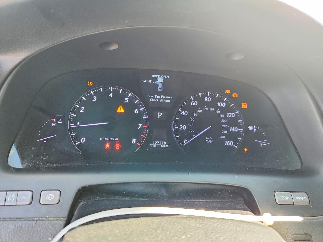 Lexus LS 460