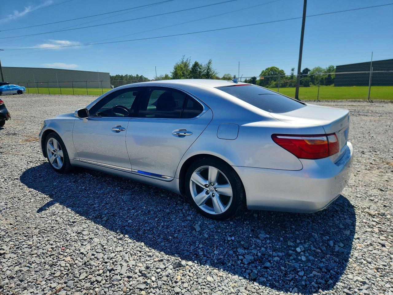 Lexus LS 460