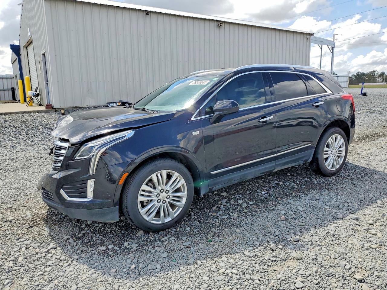 Salvage Cadillac XT5 Image